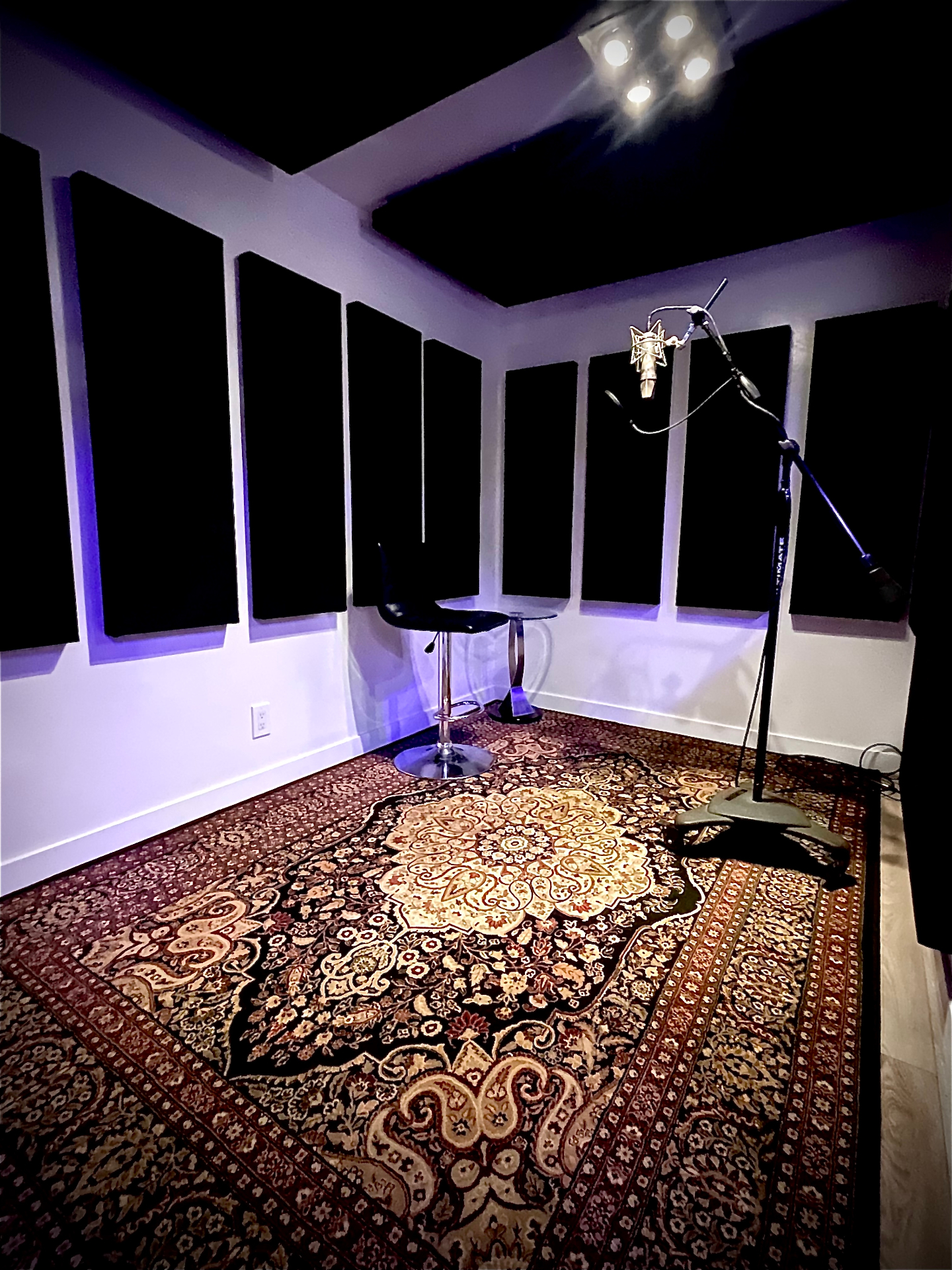 Wave Session Studio Wave House Studio - Professional Recording Studio in Los Angeles